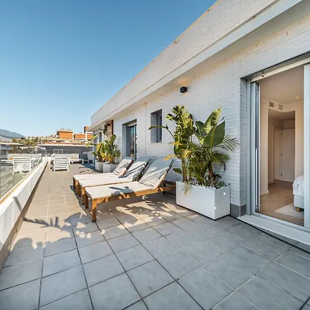Jardines De Guadaiza Luxury Penthouse Rooftop Pool Bbq Apartment